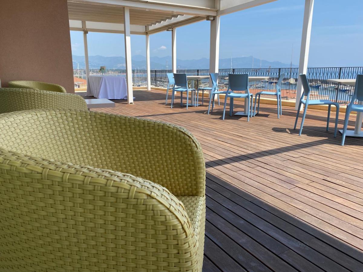 Grand Hotel Yachting Palace Riposto Eksteriør billede