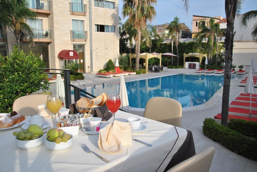 Grand Hotel Yachting Palace Riposto Eksteriør billede